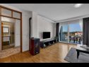 Appartamenti Josip - panoramic sea view & parking: A1(4+2) Makarska - Riviera Makarska  - Appartamento - A1(4+2): il soggiorno