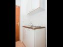 Appartamenti Željko - spacious and affordable A1(6+2), SA2(2), SA3(2), SA4(2+1) Makarska - Riviera Makarska  - Studio appartamento - SA2(2): la cucina