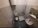 Appartamenti Željko - spacious and affordable A1(6+2), SA2(2), SA3(2), SA4(2+1) Makarska - Riviera Makarska  - Studio appartamento - SA3(2): il bagno con la toilette
