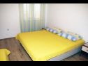 Appartamenti Sini - with parking : A1 (4+1), SA2 (2), SA3 (2), A4 (3+1) Makarska - Riviera Makarska  - Appartamento - A4 (3+1): la camera da letto