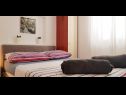 Appartamenti Mila - 2 bedrooms and free parking: A4(4), A5(5) Makarska - Riviera Makarska  - Appartamento - A4(4): la camera da letto