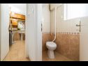 Appartamenti Stipe - comfortable apartment for 6 person: A(4+2) Makarska - Riviera Makarska  - Appartamento - A(4+2): la toilette