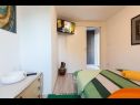 Appartamenti Alta - cosy apartment close to center: A1(4) Makarska - Riviera Makarska  - Appartamento - A1(4): la camera da letto
