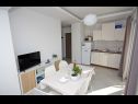 Appartamenti Maja - 100 from the beach: A1- Galebovo krilo (2+2), A2-Uzorita (2+2), SA1(2) Podgora - Riviera Makarska  - Appartamento - A2-Uzorita (2+2): la cucina con la sala da pranzo