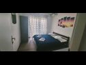 Appartamenti Gogi - 100 m from beach: A6(4+1), A1(2+1), A2(2+1), A8(4+2) Zivogosce - Riviera Makarska  - Appartamento - A6(4+1): la camera da letto