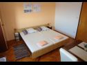 Appartamenti e camere Ognjen- family apartments with free parking A1(2+2), SA3(2), R1(2), A5 (4+2) Betina - Isola di Murter  - Studio appartamento - SA3(2): la camera da letto