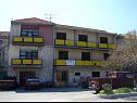 Appartamenti Ive - with sea view: A1(2), A2(4) Tisno - Isola di Murter  - la casa