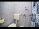 Appartamenti Saga - with swimming pool A2(2+1), A3(6+1) Lokva Rogoznica - Riviera Omis  - Appartamento - A3(6+1): il bagno con la toilette