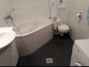 Appartamenti Zdravko - with parking : A1(4+1) Omis - Riviera Omis  - Appartamento - A1(4+1): il bagno con la toilette