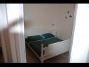 Appartamenti Sima - comfortable family apartments A1 Šima(4+2) Omis - Riviera Omis  - Appartamento - A1 Šima(4+2): la camera da letto