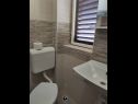 Appartamenti Nives - great location: A1(6), A5(2), A6(2), A7(2), A2(4), A3(3), A4(3) Novalja - Isola di Pag  - Appartamento - A2(4): il bagno con la toilette