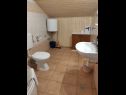 Appartamenti Nives - great location: A1(6), A5(2), A6(2), A7(2), A2(4), A3(3), A4(3) Novalja - Isola di Pag  - Appartamento - A1(6): il bagno con la toilette