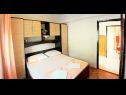 Appartamenti Stjepan - 10m from beach: A1(4+1), A2(2+2), A3(2+1) Pag - Isola di Pag  - Appartamento - A2(2+2): la camera da letto