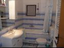 Appartamenti Mirko - 100m from beach: A1(4+3), A2(4+1) Ugrinic - Isola di Pasman  - Appartamento - A1(4+3): il bagno con la toilette