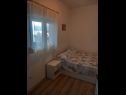 Appartamenti Igo - 40 m from pebble beach: SA1(2), A2(5) Kuciste - Peninsola di Peljesac  - Appartamento - A2(5): la camera da letto