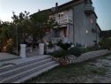 Appartamenti Mig - with beautiful garden: A1(2+1), A3(4+1), A4(4+1) Supetarska Draga - Isola di Rab  - la casa