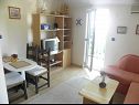 Appartamenti Ana - 5 m from beach: A1 Plavi(2+2), A2 Rozi(2+2) Ribarica - Riviera Senj  - Appartamento - A2 Rozi(2+2): il soggiorno