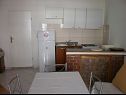 Appartamenti Vito - 10 m from sea: A1(4), A2(4) Brodarica - Riviera Sibenik  - Appartamento - A2(4): la cucina con la sala da pranzo