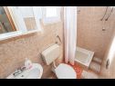 Appartamenti Nadica - sea view: A1(2+1), A2(2+1), A4(4) Baia Kanica (Rogoznica) - Riviera Sibenik  - Appartamento - A2(2+1): il bagno con la toilette