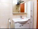 Appartamenti Hope - 200 m from sea: A1(4+2), A2(2+2), A3(2+2), A4(2+1), A5(2+1) Srima - Riviera Sibenik  - Appartamento - A1(4+2): il bagno con la toilette