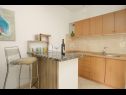 Appartamenti Slava - cosy apartments for 2 person: A5 - crni (2), A4 - zeleni (2) Vodice - Riviera Sibenik  - Appartamento - A4 - zeleni (2): la cucina