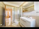 Appartamenti Goge - modern: A1(6), A2(5) Vodice - Riviera Sibenik  - Appartamento - A1(6): il bagno con la toilette