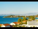 Appartamenti Angie - terrace with sea view:q A1(2+1) Necujam - Isola di Solta  - lo sguardo dalla terrazza (casa e dintorni)