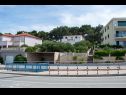 Appartamenti Ela - very close to beach: A1(4) Rogac - Isola di Solta  - la casa