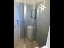 Appartamenti Zlatko Slobodan - by sea: A1(4), SA2(3) Stomorska - Isola di Solta  - Studio appartamento - SA2(3): il bagno con la toilette