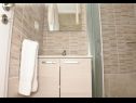 Appartamenti Niko - modern: SA1(2), A2(2+2), A3(2+2), A4(4+2) Kastel Luksic - Riviera Split  - Appartamento - A3(2+2): il bagno con la toilette