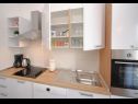 Appartamenti Damir - with garden: A1(6) Kastel Stafilic - Riviera Split  - Appartamento - A1(6): la cucina