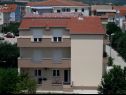 Appartamenti Matko-200m from the beach: A1 sjever(2+2), A2 jug(2+2), A3(6+2) Kastel Stafilic - Riviera Split  - la casa
