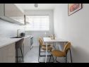 Appartamenti Neven - comfortable & great location: A1(4+2) Split - Riviera Split  - Appartamento - A1(4+2): la cucina con la sala da pranzo