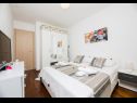 Appartamenti Bosiljka-comfortable and modern: A1(2) Split - Riviera Split  - Appartamento - A1(2): la camera da letto