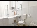 Appartamenti Danica - panoramic view : A1(2+2) Split - Riviera Split  - Appartamento - A1(2+2): il bagno con la toilette
