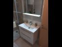 Appartamenti Mari - cozy apartment: A1(2+2) Split - Riviera Split  - Appartamento - A1(2+2): il bagno con la toilette