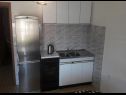 Appartamenti Per - 80 m from beach: SA2(2+1), A5(3), A6(2+1), A45(8), SA3(3), A7(2+1) Marina - Riviera Trogir  - Appartamento - A45(8): la cucina