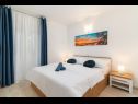 Appartamenti Lux 3 - heated pool: A5(4+2), A6(4+2) Marina - Riviera Trogir  - Appartamento - A5(4+2): la camera da letto