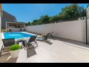 Appartamenti Lux 3 - heated pool: A5(4+2), A6(4+2) Marina - Riviera Trogir  - la piscina