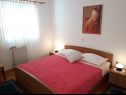 Appartamenti Vesna - 40 m from pebble beach: A1(4+1), A2(4), A3(4+1) Seget Vranjica - Riviera Trogir  - Appartamento - A2(4): la camera da letto