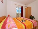 Appartamenti Žar - free parking A1(4+1), A2(2+2), A3(2+2), A4(4+1) Seget Vranjica - Riviera Trogir  - Appartamento - A2(2+2): la camera da letto