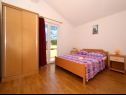 Appartamenti Žar - free parking A1(4+1), A2(2+2), A3(2+2), A4(4+1) Seget Vranjica - Riviera Trogir  - Appartamento - A3(2+2): la camera da letto