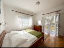 Appartamenti Kaza - 50m from the beach with parking: A1(2), A2(2), A3(6) Trogir - Riviera Trogir  - Appartamento - A3(6): la camera da letto