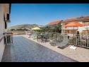 Appartamenti Tomi - with large terrace (60m2): A1(4) Trogir - Riviera Trogir  - Appartamento - A1(4): la terrazza