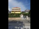 Appartamenti Laura - 20m from the sea A4(6) Trogir - Riviera Trogir  - la casa