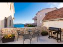 Appartamenti Marijan - beautiful view: A1(6) Trogir - Riviera Trogir  - la griglia (casa e dintorni)