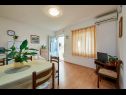 Appartamenti Ivanka - 200 m from sea: A1(4) Trogir - Riviera Trogir  - Appartamento - A1(4): il soggiorno