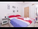 Appartamenti Tom - panoramic sea view: A1(6) Trogir - Riviera Trogir  - Appartamento - A1(6): la camera da letto