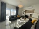 Appartamenti Paž - 28m from the beach: A1(4+2), A2(2+1), A3(4+1) Vinisce - Riviera Trogir  - Appartamento - A1(4+2): il soggiorno