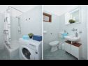 Appartamenti Paž - 28m from the beach: A1(4+2), A2(2+1), A3(4+1) Vinisce - Riviera Trogir  - Appartamento - A3(4+1): il bagno con la toilette